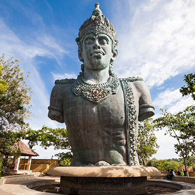 生命就該浪費在美好事物上，只要您願意為它停留。