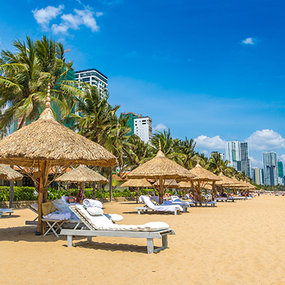 生命就該浪費在美好事物上，只要您願意為它停留。