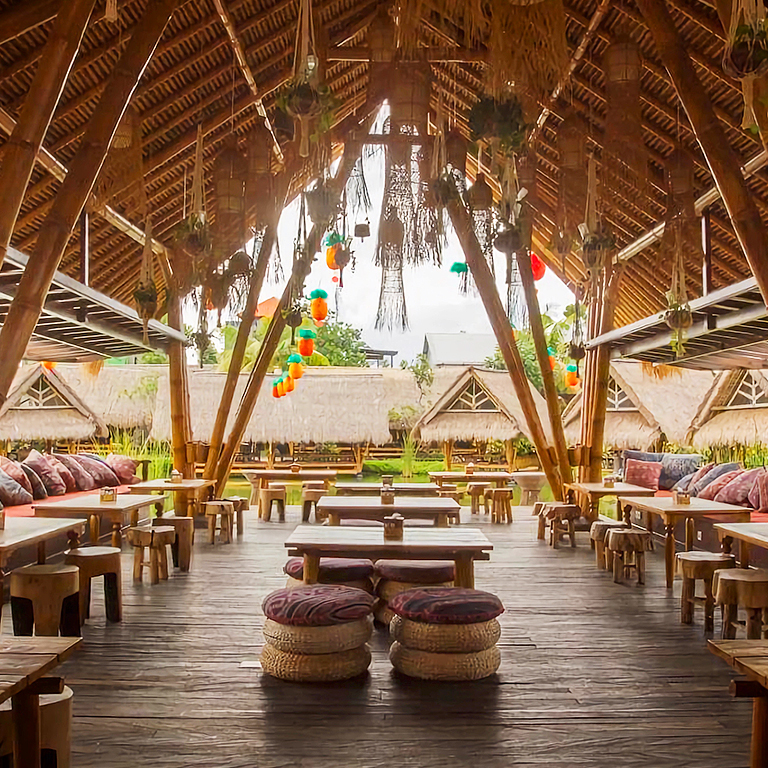 Bale Udang 水上竹子屋