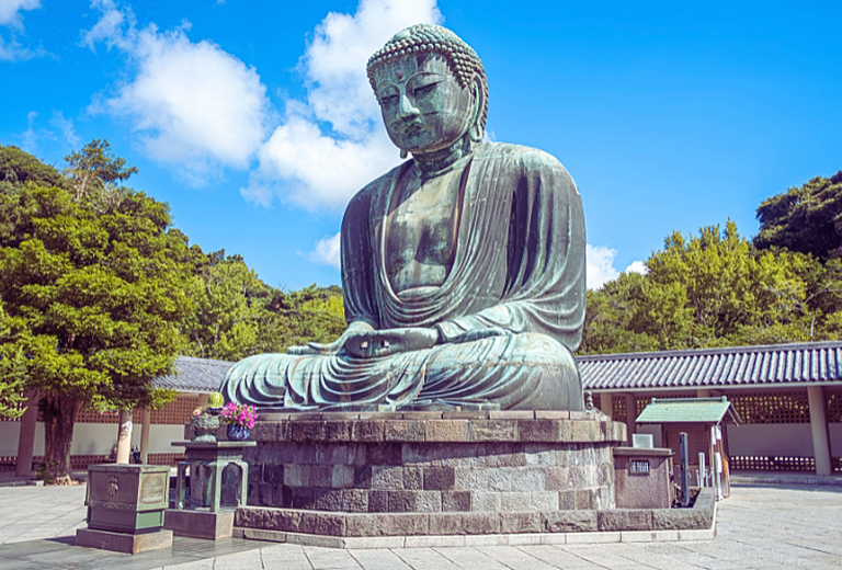 東京橫濱港未來21×富士山白鳥號遊覽船×鎌倉大佛×江之島五日～鶴岡八幡宮‧忍野八海‧江島神社‧橫濱三溪園(長榮)