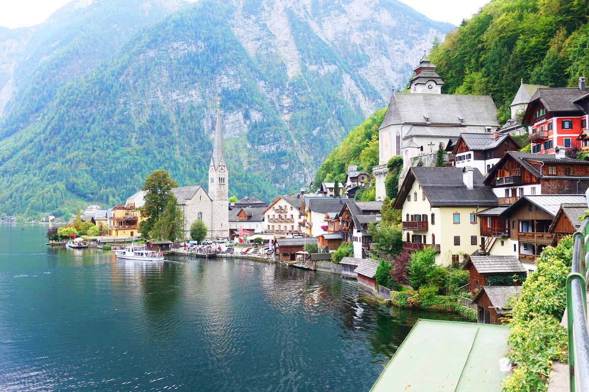 五星奧捷10天(CI)米其林、三晚五星、湖區、Outlet、雙城堡皇宮、布拉格遊船饗宴